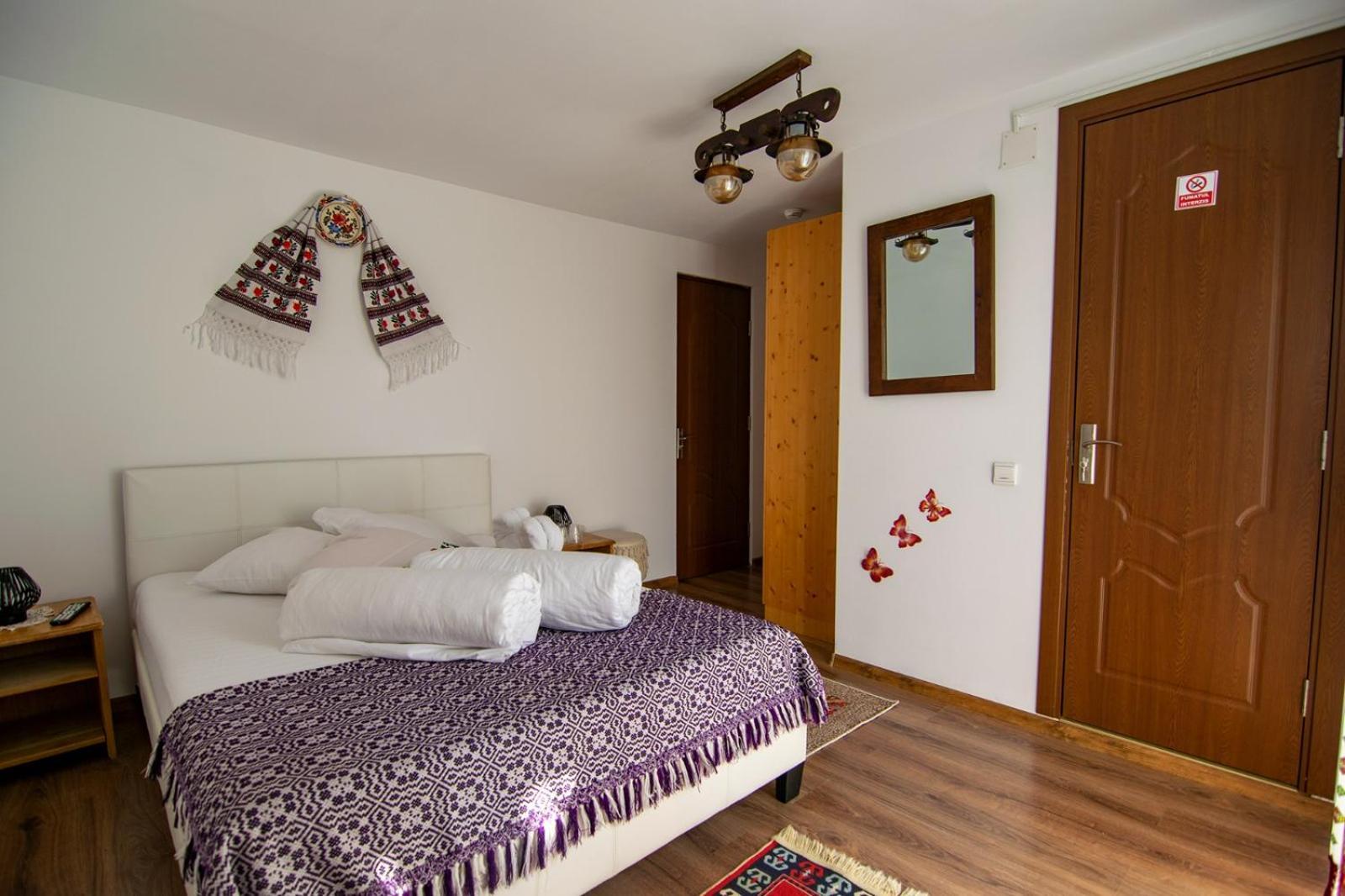 Villa Lacrima Izei à Săcel Extérieur photo