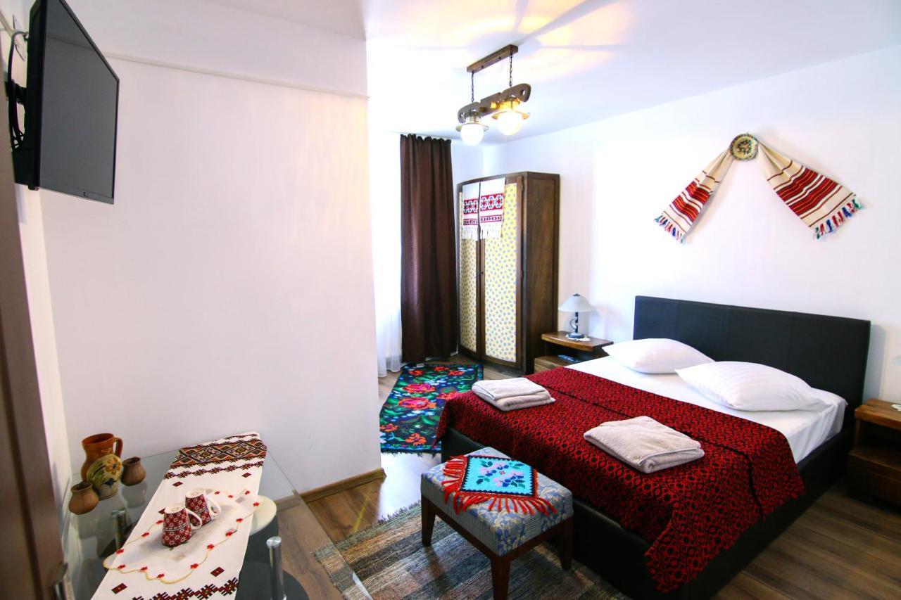 Villa Lacrima Izei à Săcel Extérieur photo
